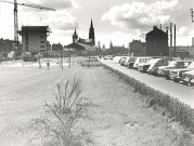Espaces verts sur l'ancien parcours de la Lys quai de Beauvais et vue sur la construction des immeubles rue des Chauffours