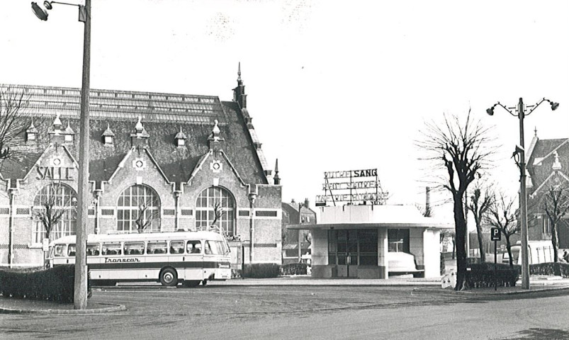 Gare routière en centre-ville