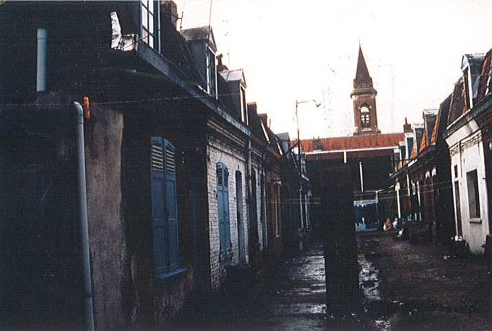 Cour Deschildre rue Jeanne d'Arc