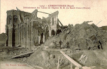 Déblaiement des ruines de l'église Notre-Dame du Sacré-Cœur