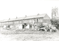 Ouverture d'un chantier de construction de maisons sur le terrain de la briqueterie Debosque