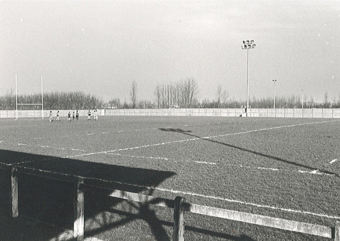 Terrain de rugby au complexe sportif Léo Lagrange