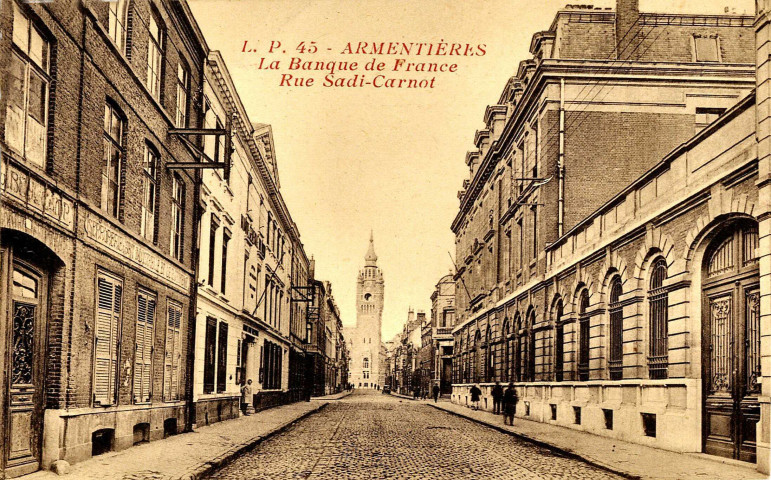 Rue Sadi Carnot au niveau de la banque de France