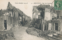 Rue Léon Gambetta en ruines