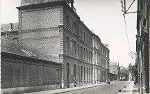 Façade du collège de Garçons