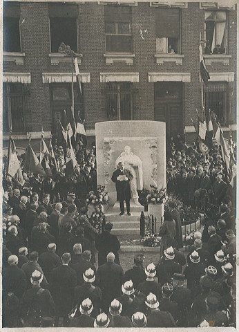 Inauguration de la stèle en hommage au résistant Ernest Deceuninck