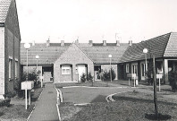 Maisonnettes pour personnes âgées, rue Parmentier