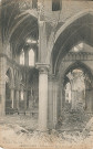 Intérieur de l'église Saint-Vaast en ruines