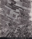 Vue aérienne du quartier de la gare après les bombardements de juin 1944