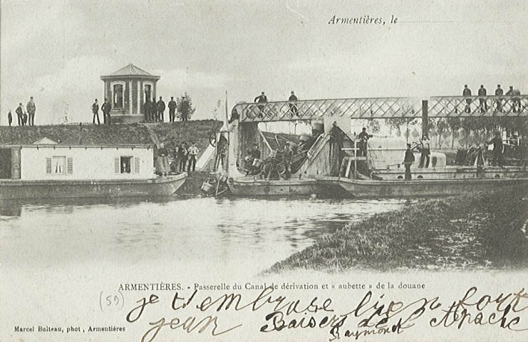 Passerelle des douanes au canal de dérivation et « aubette » de la douane