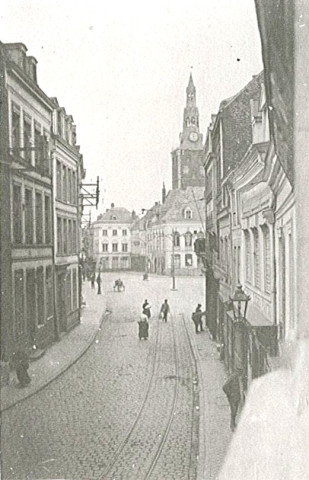 Rue de Lille et Grand'Place