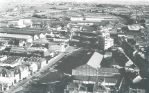 Vue aérienne du quai de Beauvais et du complexe sportif Léo Lagrange