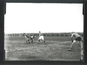 Match de football [au stade municipal]
