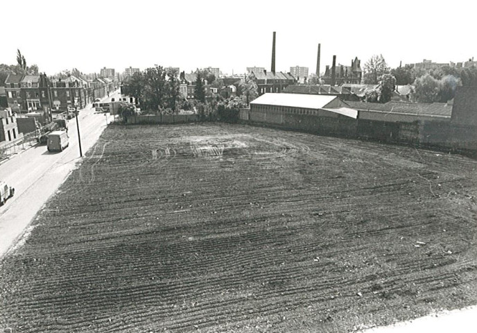 Terrains des établissements Verstraete avant construction d'un lotissement